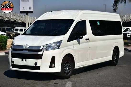 Toyota Hiace — kendaraan R-Two